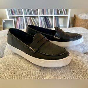 Patina Portland Leather Women’s Size 8 Black Boardwalk Loafers